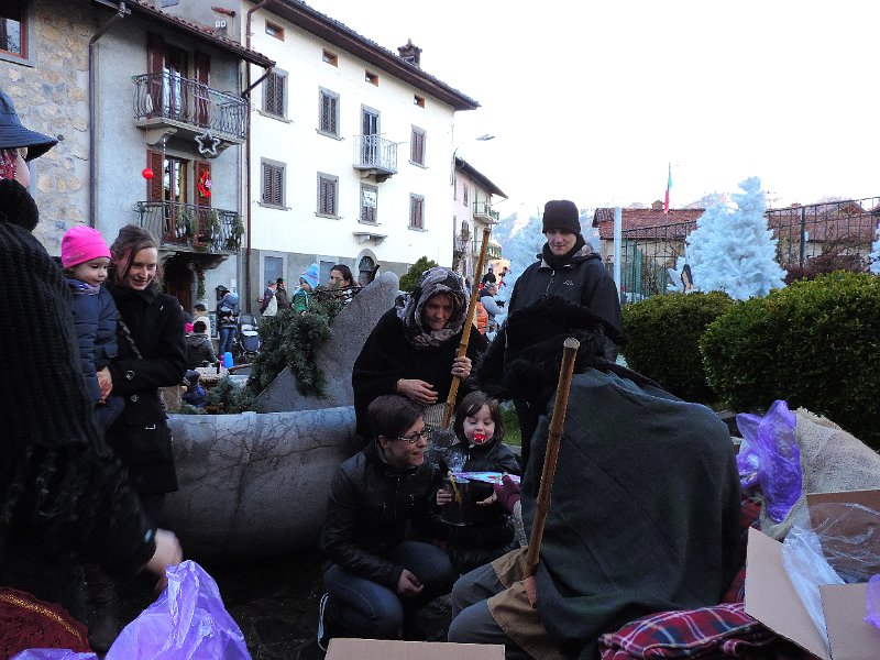 039 La Befana in Grimoldo a Oltre il Colle.JPG